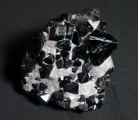 Minerals  - Franklinite, Franklin, NJ