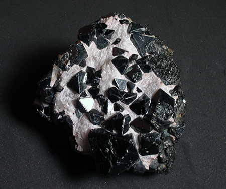 Minerals  - Franklinite, Franklin, NJ