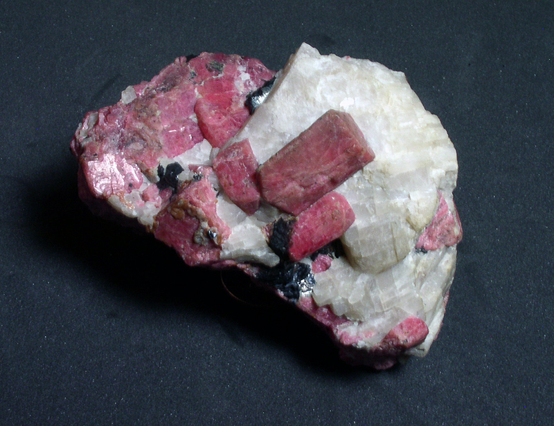 Mineral Specimens - Rhodonite, Franklin, NJ