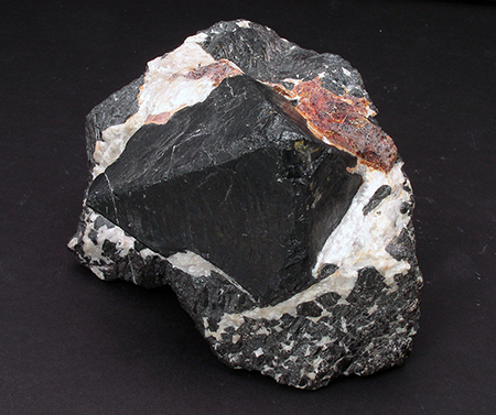 Minerals  - Franklinite, Sterling Mine, Ogdensburg, NJ