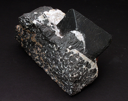 Minerals  - Franklinite, Sterling Mine, Ogdensburg, NJ