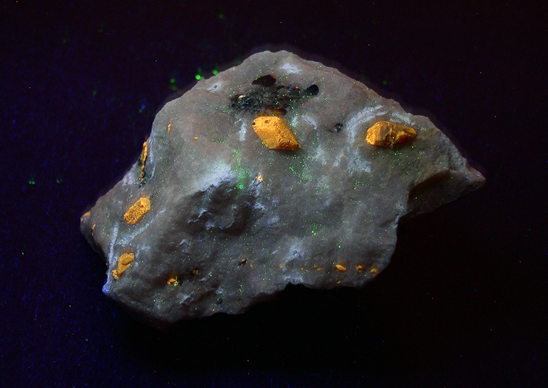 Mineral Specimens - Chondrodite, Franklin, NJ