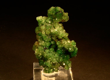 Mineral Specimens - Grossular, Jeffrey Mine, Asbestos, Quebec, Canada
